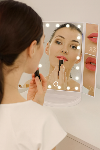 Lumi LED Ogledalo za Šminkanje